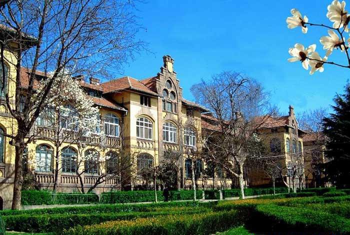2023年中国海洋大学接收推荐免试研究生的通知