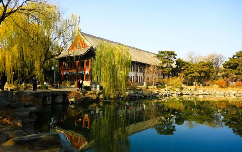 北京大学